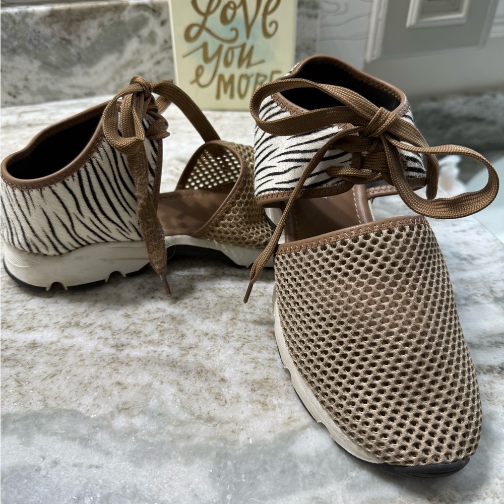 All Black Brown and Zebra Print Kicks size 39